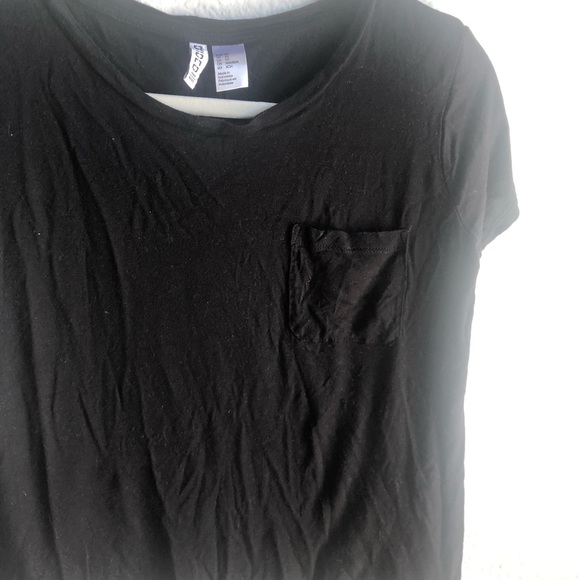 Black h&m loose crop top xsmall with pocket! - Picture 2 of 9
